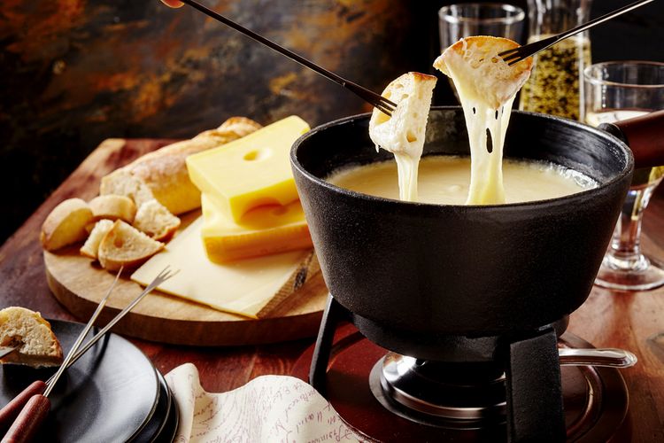 Fondue sada z litiny