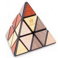 Pyramida Deluxe