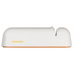 Bílý ruční brousek na nože Fiskars