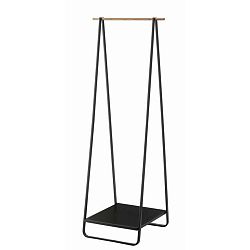 Černý věšák YAMAZAKI Tower Hanger Rack