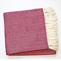 Deka Skyline Berry, 140x180 cm