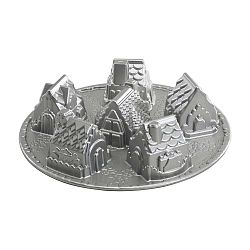 Forma na 6 minibábovek Nordic Ware Village, 1,5 l
