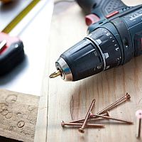 Nejlepší aku šroubováky a aku vrtačky – recenze a test pomohou s výběrem