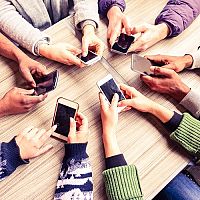 Test Magazín – Smartphony. Vítězem testu je iPhone a Samsung