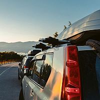 Nejlepší střešní box. Návod, jak vybrat truhlu na auto