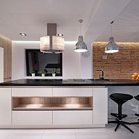 Bílá lesklá kuchyně se dřevem? Bílá kuchyňská linka s vysokým leskem je trendem