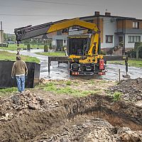 Plastová nebo betonová žumpa? Jaký objem potřebujeme?