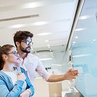 Jak přesvědčit partnerku, že potřebujete novou TV?