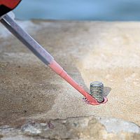 Chemická kotva do dřeva, do duté cihly, betonu a pórobetonu. Složení, cena, návod