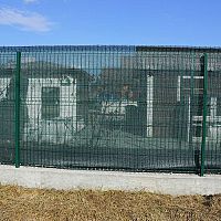 Stínící síť na plot (120, 150 či 180 cm) – montáž, cena, zkušenosti