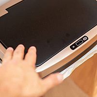 Bezdotykové odpadkové koše – recenze, zkušenosti. Automatický odpadkový koš je vhodný do každé domácnosti