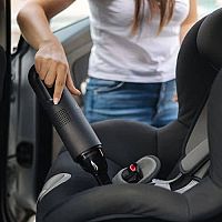 Čím vyčistit auto, jak vyčistit skvrny na autosedačce? Rozhodující je materiál