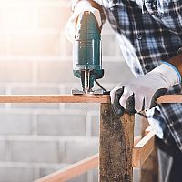 Jak vybrat přímočarou pilu – recenze, test, použití. Kvalitu nabízí Bosch, Makita i DeWalt