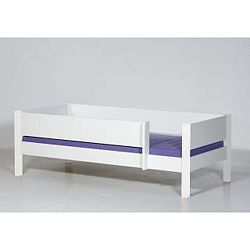 Bílá dětská postel s bezpečnostními postranními pelestmi Manis-h Odin 90 x 200 cm