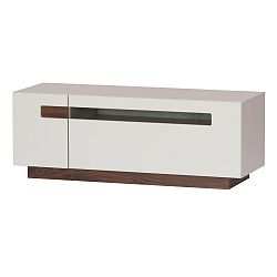 Bílá TV komoda s detaily ve dřevěném dekoru Szynaka Meble Kashmir