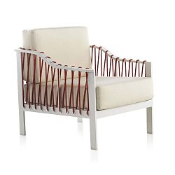 Bílé prodloužené zahradní křeslo s červenými detaily Geese Sweats