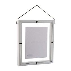 Bílý závěsný fotorám VERSA, na fotografii 20 x 25 cm