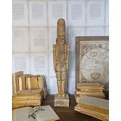 Dekorace z mangového dřeva Orchidea Milano Soldier, výška 63 cm