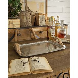 Hliníkový servírovací tác s úchyty z mangového dřeva Orchidea Milano