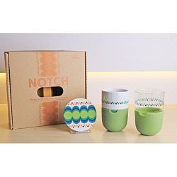 Sada 2 hrnků na latté s podtáckem a zeleným silikonovým krytem Silly Design Take A Break