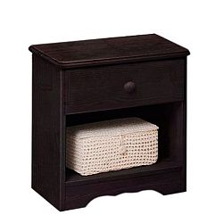 Tmavě hnědý noční stolek z masivního borovicového dřeva Støraa Amanda