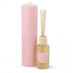 Vonný difuzér s vůní mučenky, vanilky a lesních plodů Parks Candles London, intenzita vůně 12-14 týdnů