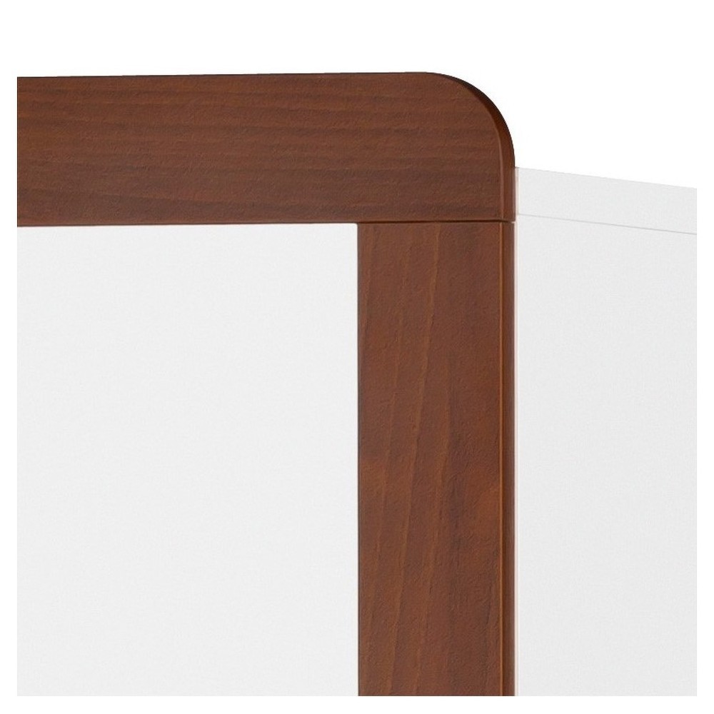 Bílá dvoudveřová šatní skříň s detaily ve dřevěném dekoru Szynaka Meble Malta Bílá dvoudveřová šatní skříň s detaily ve dřevěném dekoru Szynaka Meble Malta